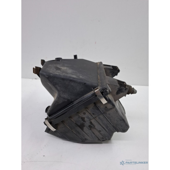 Capac carcasa filtru de aer AUDI A6 II 4B2, 4B4, C5 1997 - 2005 2.5 TDI AKE, BAU, BDH, BND 4b0133837f