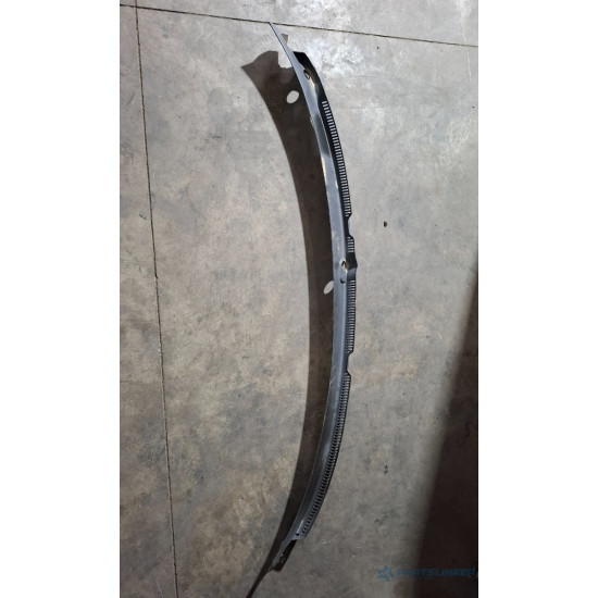 grila stergator AUDI A6 II 4B2, 4B4, C5 1997 - 2005 4b1819403