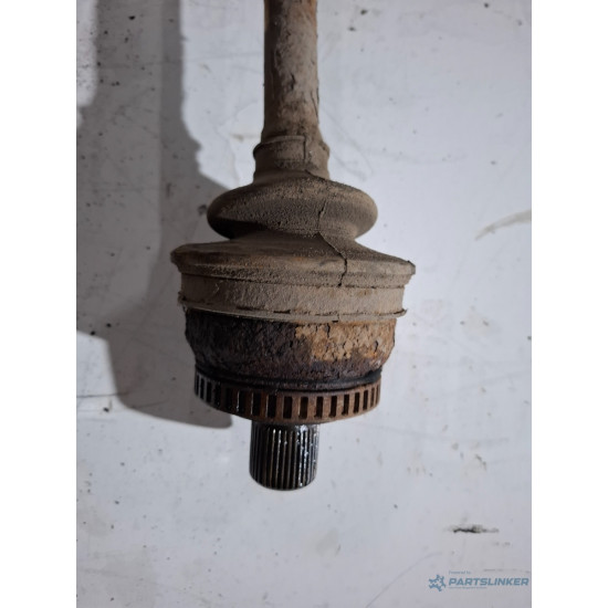 Planetara stanga spate AUDI A6 II 4B2, 4B4, C5 1997 - 2005 2.5 TDI AKE, BAU, BDH, BND