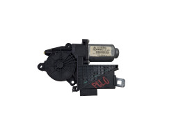 Motoras geam dreapta fata VOLKSWAGEN POLO 9N_ 2001 - 2012 6y2959801
