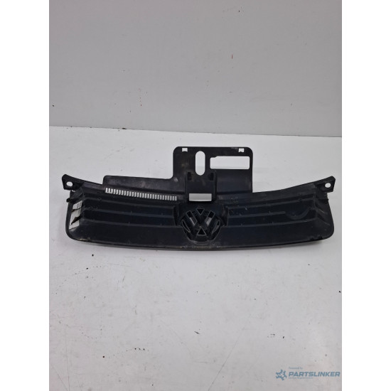 Grila fata VOLKSWAGEN POLO 9N_ 2001 - 2012 TDI AMF, BAY