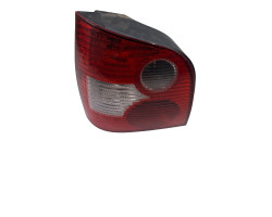 Lampa spate / Stop stanga VOLKSWAGEN POLO 9N_ 2001 - 2012 TDI AMF, BAY