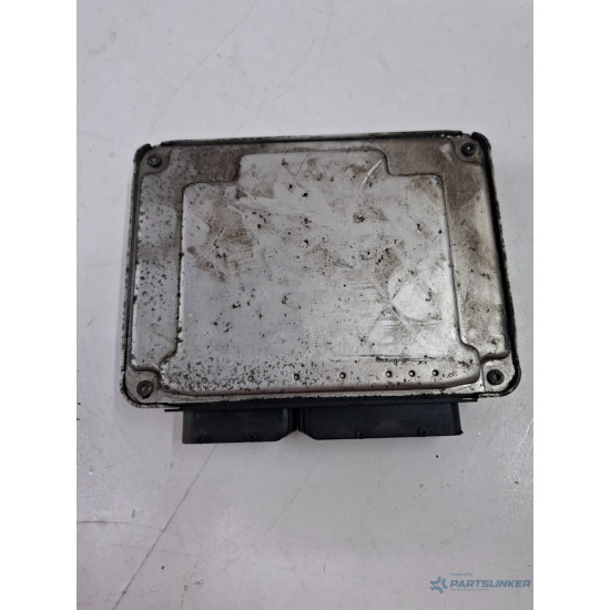 ECU modul/unitate de control motor VOLKSWAGEN POLO 9N_ 2001 - 2012 TDI AMF, BAY 045906019bf