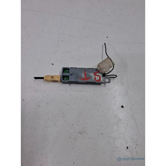 Amplificator semnal antena VOLKSWAGEN TOURAN 1T1, 1T2 2003 - 2010 TDI 16V BKD 1t0035577