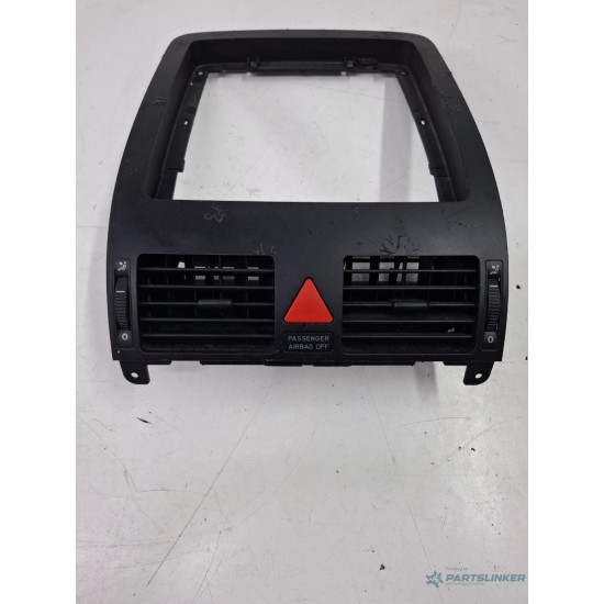 Grila de ventilatie bord centrala VOLKSWAGEN TOURAN 1T1, 1T2 2003 - 2010 TDI 16V BKD