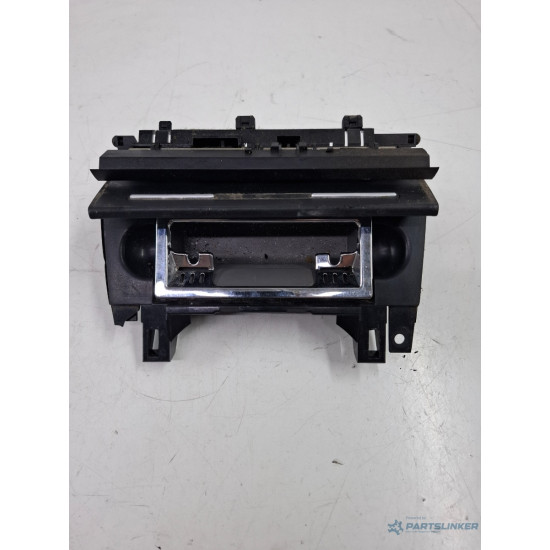 Scrumiera (fata) AUDI A4 III 8EC, B7 2004 - 2008 TDI BPW
