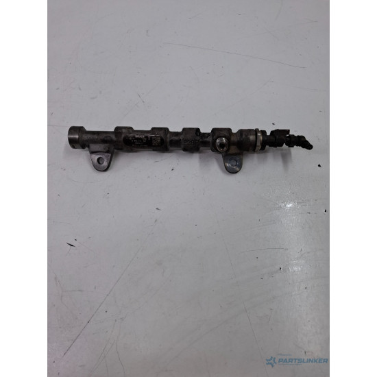 Rampa injectoare OPEL ASTRA J Sports Tourer P10 2010 - 2015 CDTI A 20 DTH 0445214221