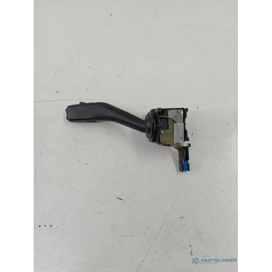 Maneta actionare stergatoare dreapta VOLKSWAGEN TOURAN 1T1, 1T2 2003 - 2010 TDI 16V BKD