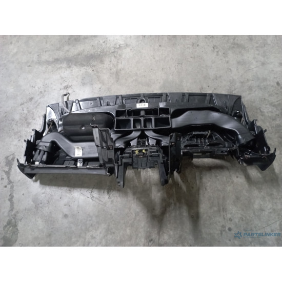 Panou de bord – bord fata OPEL ASTRA J Sports Tourer P10 2010 - 2015 CDTI A 20 DTH