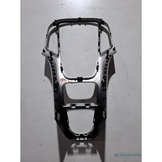 Consola centrala (tunel) OPEL ASTRA J Sports Tourer P10 2010 - 2015 CDTI A 20 DTH