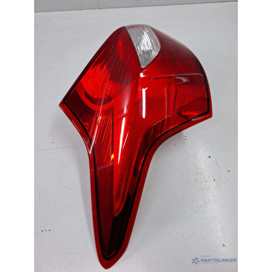Lampa spate / Stop stanga FORD FOCUS III Saloon 2010 - >