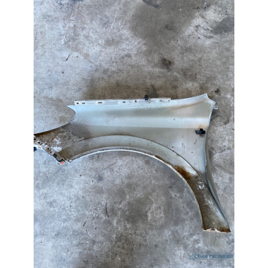 Aripa dreapta OPEL ASTRA H L48, A04 2004 - 2014 1.7 CDTI Z 17 DTL