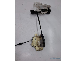 Broasca usa dreapta fata VOLKSWAGEN PASSAT Variant 3B6 2000 - 2005 3C1837016A