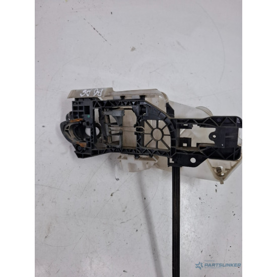 Broasca usa dreapta spate VOLKSWAGEN PASSAT Variant 3C5 2005 - 20112.0 TDI BMP 3C4839016A