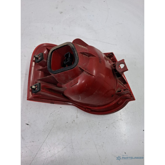 Lampa spate / Stop dreapta VOLKSWAGEN PASSAT Variant 3C5 2005 - 20112.0 TDI BMP