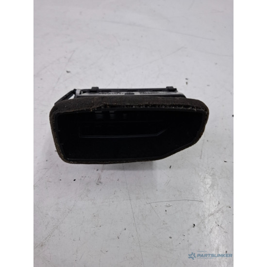 Grila de ventilatie laterala panou de bord dreapta fata VOLKSWAGEN PASSAT Variant 3C5 2005 - 20112.0 TDI BMP