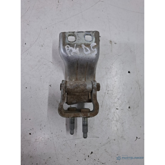 Balamale hayon/portbagaj dreapta spate VOLKSWAGEN PASSAT Variant 3C5 2005 - 20112.0 TDI BMP 3c9827301