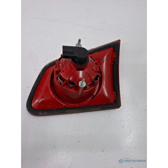 Lampa spate / Stop stanga VOLKSWAGEN PASSAT Variant 3C5 2005 - 20112.0 TDI BMP
