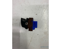 comutator deschidere hayon /rezervor VOLKSWAGEN PASSAT Variant 3C5 2005 - 20112.0 TDI BMP