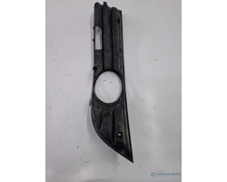 Grila/ornament lampa ceata fata dreapta VOLKSWAGEN PASSAT Variant 3C5 2005 - 20112.0 TDI BMP