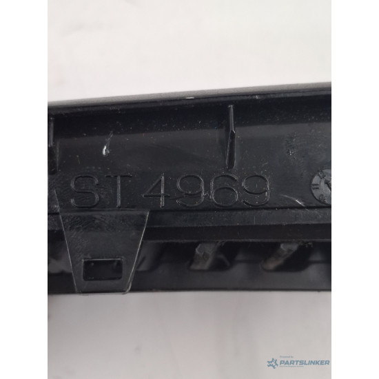 Grila de ventilatie laterala panou de bord OPEL COMBO Box Body / Estate X12 2012 - >1.3 CDTI A 13 FD