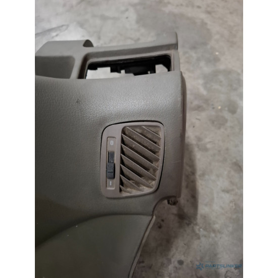 Panou de bord AUDI A6 II Avant 4B5, 4B6, C5 1997 - 20052.5 TDI AKE, BAU, BDH 4b1857067