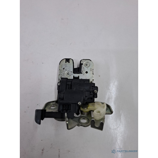 Broasca/incuietoare hayon/portbagaj AUDI A4 II 8E2, B6 2000 - 2005, VOLKSWAGEN GOLF V Variant 1K5 2007 - 2009, SKODA OCTAVIA 1U2 1996 - 2010 6k08275054