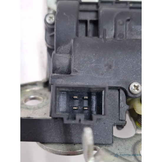 Broasca/incuietoare hayon/portbagaj AUDI A4 II 8E2, B6 2000 - 2005, VOLKSWAGEN GOLF V Variant 1K5 2007 - 2009, SKODA OCTAVIA 1U2 1996 - 2010 6k08275054