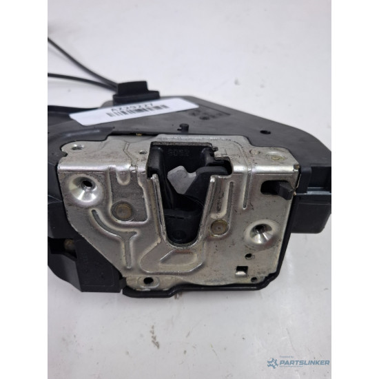 Broasca usa dreapta spate MERCEDES-BENZ C-CLASS II W203  2000 - 2007 2037300235