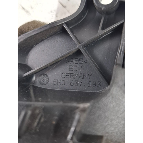 Difuzor de inalta frecventa portiera fata stanga fata VOLKSWAGEN GOLF PLUS 5M1, 521 2004 - 20131.9 TDI BKC, BLS, BXE 5m0837993