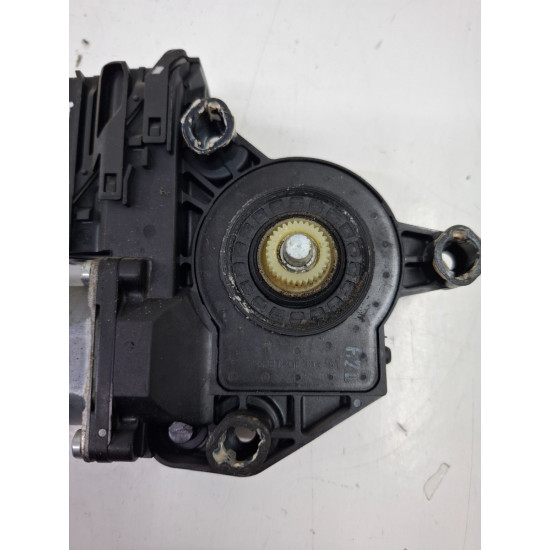 Motoras geam stanga spate VOLKSWAGEN GOLF PLUS 5M1, 521 2004 - 20131.9 TDI BKC, BLS, BXE 1k0959703