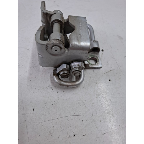 Balama portiera spate jos dreapta spate VOLKSWAGEN GOLF PLUS 5M1, 521 2004 - 20131.9 TDI BKC, BLS, BXE 1k4833412k