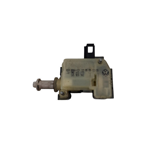 Motoras blocare usita rezervor combustibil VOLKSWAGEN GOLF PLUS 5M1, 521 2004 - 20131.9 TDI BKC, BLS, BXE 5m0810773