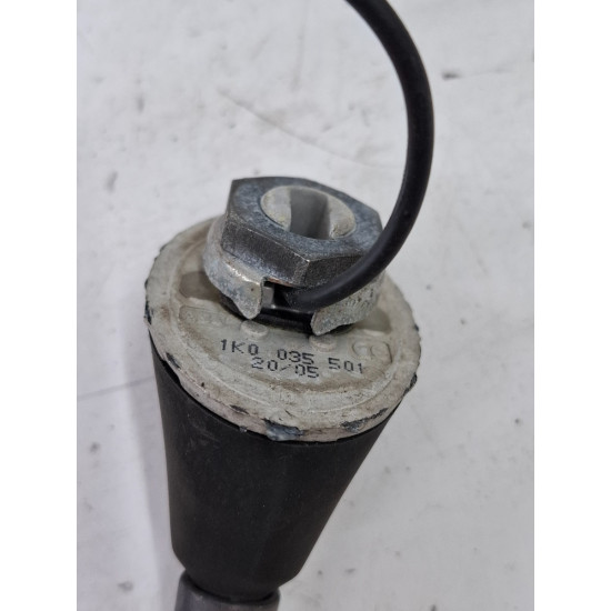 Antena radio VOLKSWAGEN GOLF PLUS 5M1, 521 2004 - 20131.9 TDI BKC, BLS, BXE 1k0035501