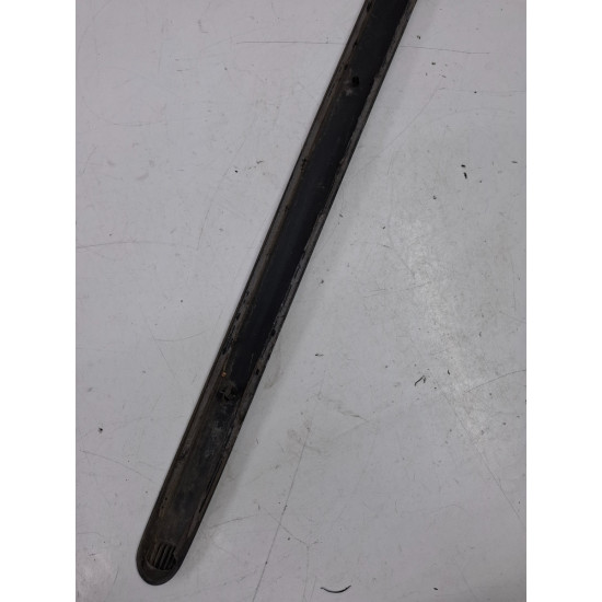 Bandou portiera stanga fata VOLKSWAGEN GOLF PLUS 5M1, 521 2004 - 20131.9 TDI BKC, BLS, BXE 1k4853515b
