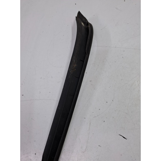 Ornamente parbriz VOLKSWAGEN GOLF PLUS 5M1, 521 2004 - 20131.9 TDI BKC, BLS, BXE 5m0854327