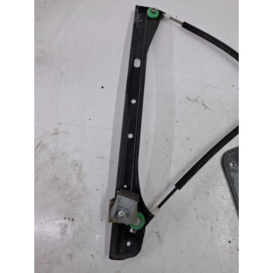 Macara Geam dreapta fata VOLKSWAGEN GOLF PLUS 5M1, 521 2004 - 20131.9 TDI BKC, BLS, BXE 1k4837462a