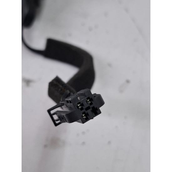 Difuzor de inalta frecventa portiera fata dreapta fata VOLKSWAGEN GOLF PLUS 5M1, 521 2004 - 20131.9 TDI BKC, BLS, BXE 5m0837994