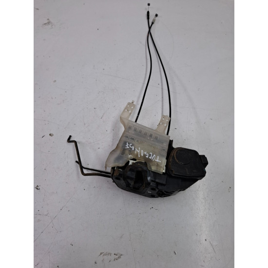 Broasca usa stanga fata HYUNDAI TUCSON JM 2004 - 20102.0 CRDi 4x4 D4EA-F