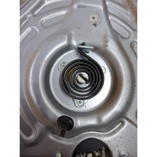 Macara Geam dreapta spate HYUNDAI TUCSON JM 2004 - 20102.0 CRDi 4x4 D4EA-F 834802e010