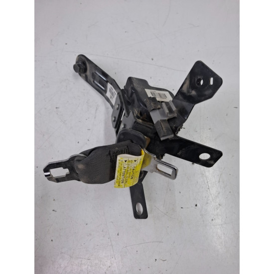 Catarama centura de siguranta mijloc (spate) HYUNDAI TUCSON JM 2004 - 20102.0 CRDi 4x4 D4EA-F
