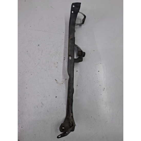 suport aripa  stanga TOYOTA RAV 4 III _A3_ 2005 - 2013