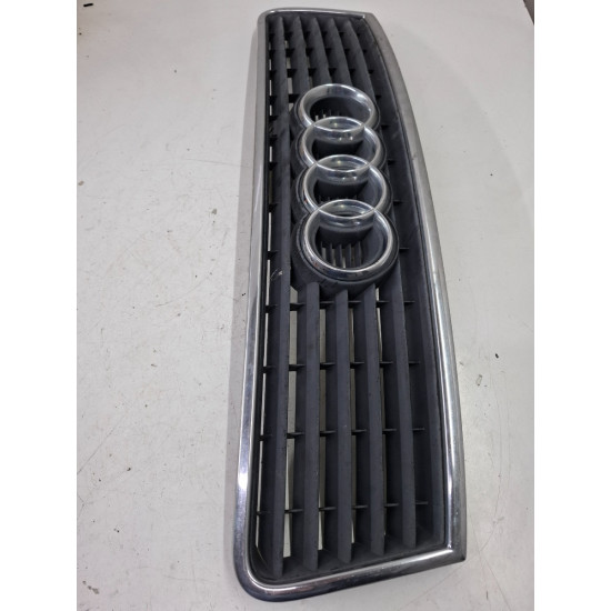 Grila capota AUDI A6 II 4B2, 4B4, C5 1997 - 2005