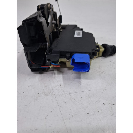 broasca usa VOLKSWAGEN POLO 9N_ 2001 - 2012, SEAT CORDOBA III 6L2 2002 - 2009 3b1837016bq