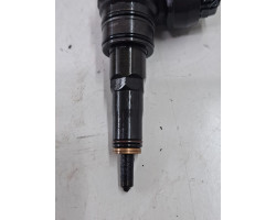Injector combustibil VOLKSWAGEN GOLF PLUS 5M1, 521 2004 - 20131.9 TDI BKC, BLS, BXE 038130073AG