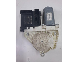 Motoras geam dreapta fata VOLKSWAGEN PASSAT Variant 3C5 2005 - 2011 1k0959792G