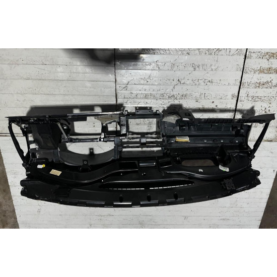 Panou de bord VOLKSWAGEN PASSAT Variant 3C5 2005 - 2011 2.0 TDI 16V BKP, CBAB