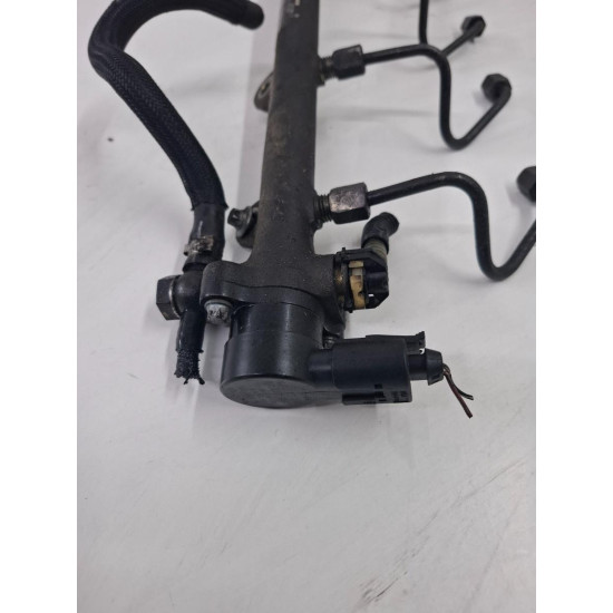Rampa Injectoare MERCEDES-BENZ M-CLASS W163 1998 - 20052.7 ML 270 CDI OM 612.963 a6120700095
