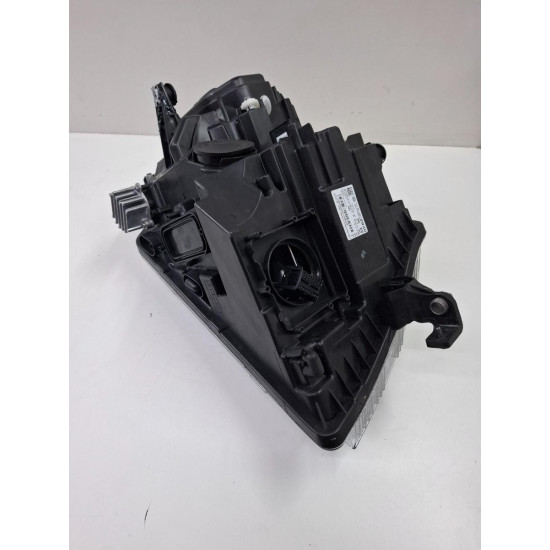 Far stanga VOLKSWAGEN CRAFTER Platform/Chassis SZ_ 2016 -> , VOLKSWAGEN CRAFTER 30-35 Bus 2E_ 2006 - 2016, VOLKSWAGEN CRAFTER Box SY_, SX_ 2016 -> 7C1 941 035 F