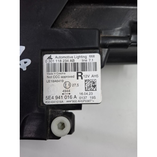 Far dreapta SKODA OCTAVIA IV [ 2020 -> ] 5e4941016a